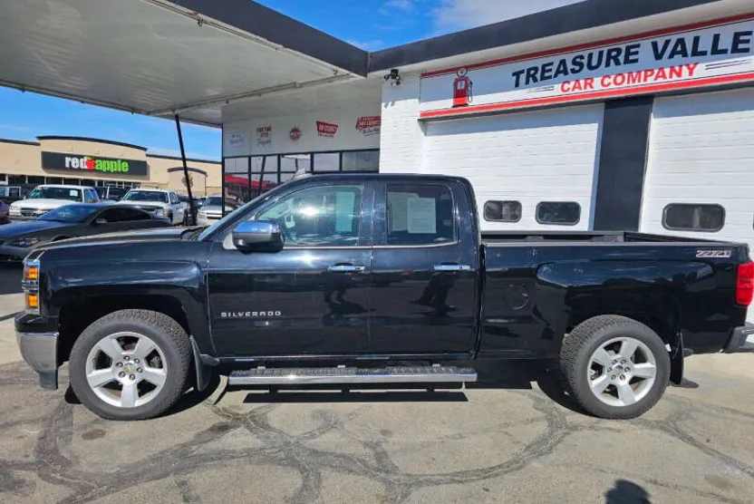 2015 Chevrolet Silverado 1500 LS photo 1