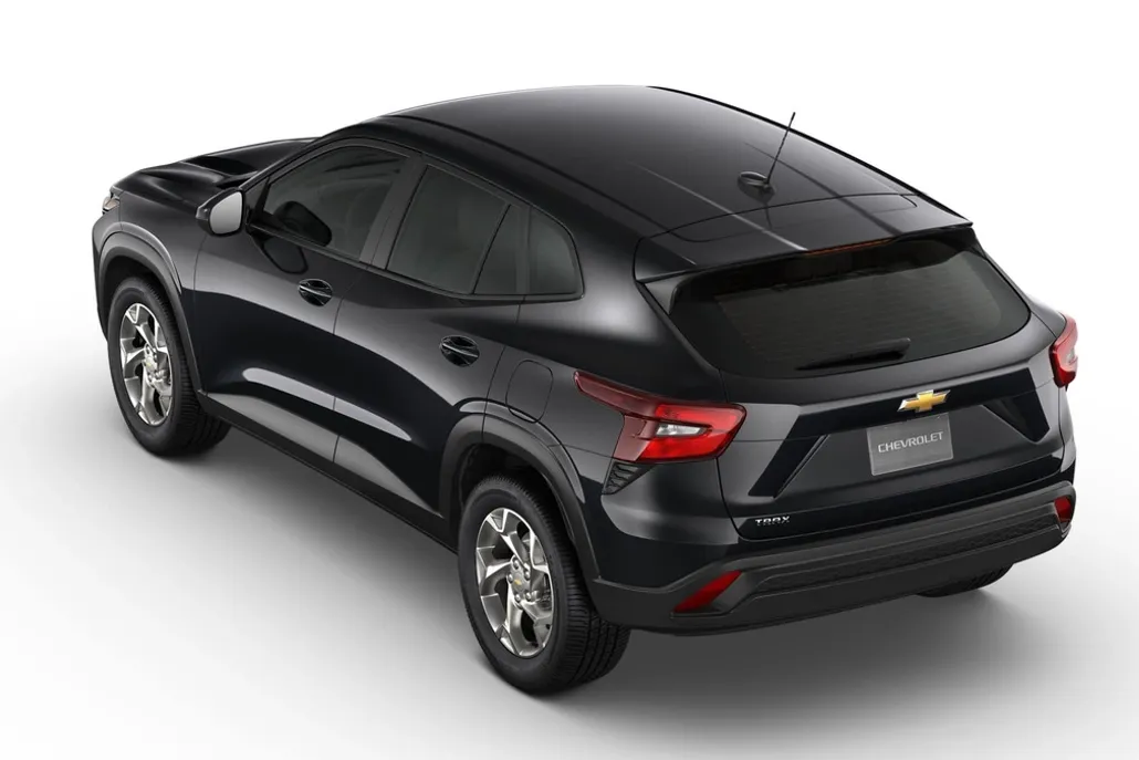2026 Chevrolet Trax LS photo 1
