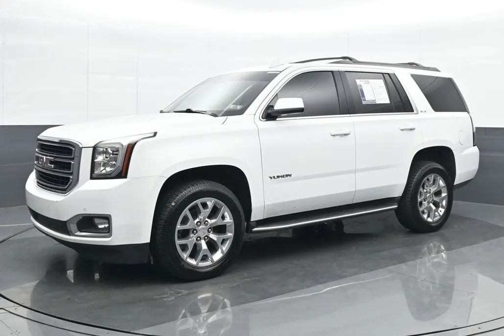 2020 Gmc Yukon SLE photo 1