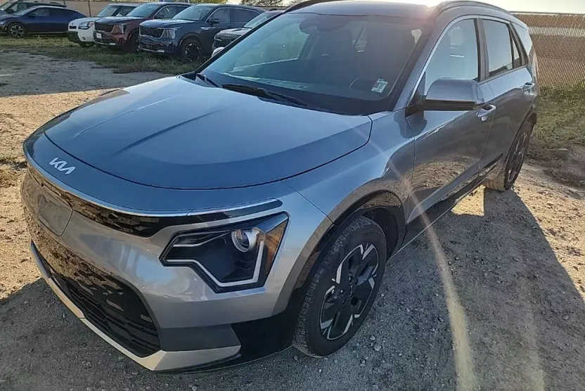 2025 Kia Niro EV Wind photo 1