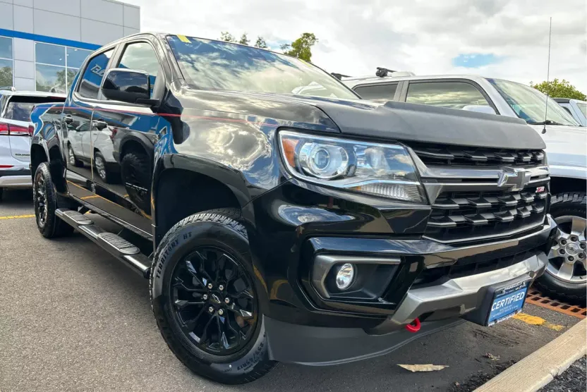 2022 Chevrolet Colorado Z71 photo 1