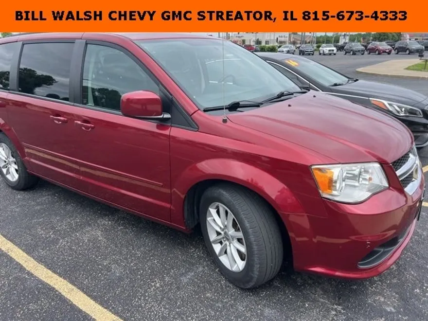 2015 Dodge Grand Caravan SXT photo 1