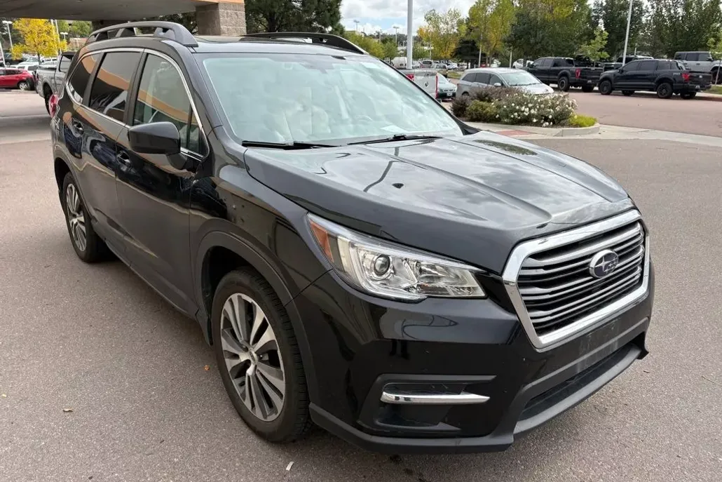 2020 Subaru Ascent Premium photo 1