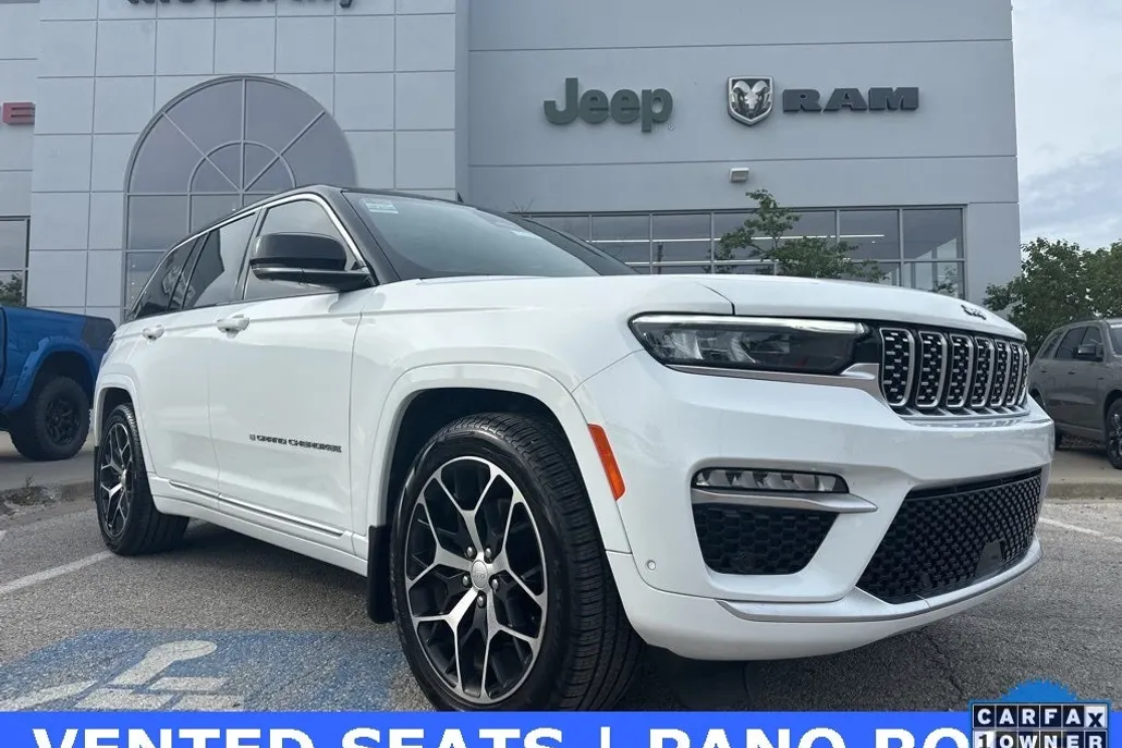 2022 Jeep Grand Cherokee Summit Reserve photo 1