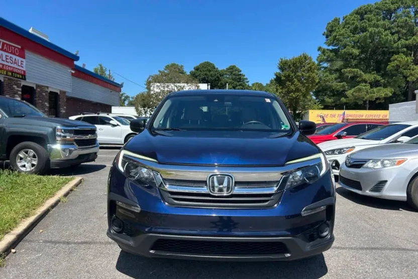 2019 Honda Pilot LX photo 1