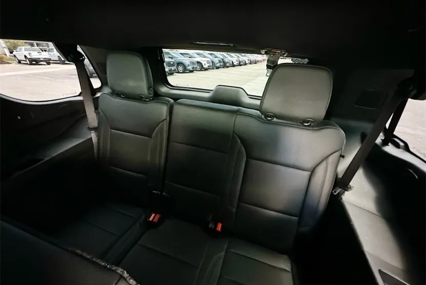 2021 Chevrolet Tahoe Z71 photo 1