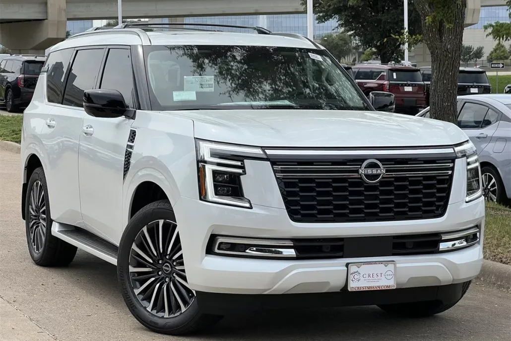 2026 Nissan Armada Platinum Reserve photo 1