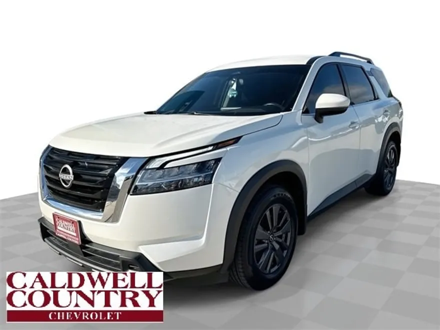 2022 Nissan Pathfinder SV photo 1