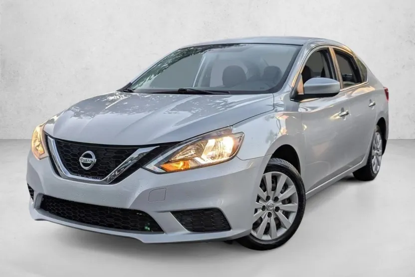 2017 Nissan Sentra SV photo 1