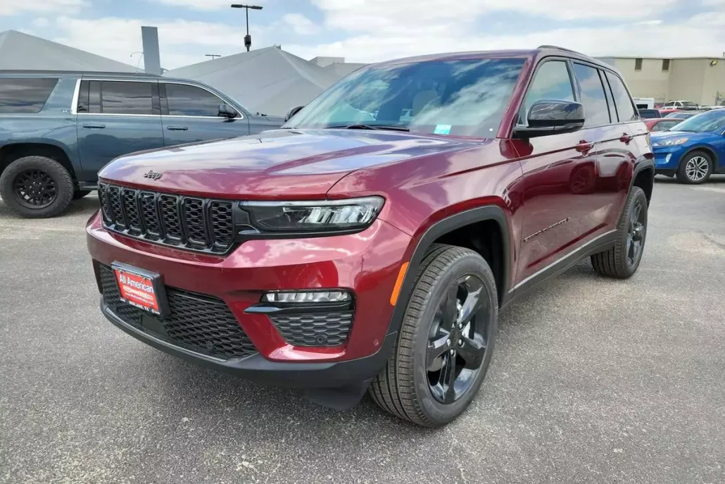 2024 Jeep Grand Cherokee Limited photo 1