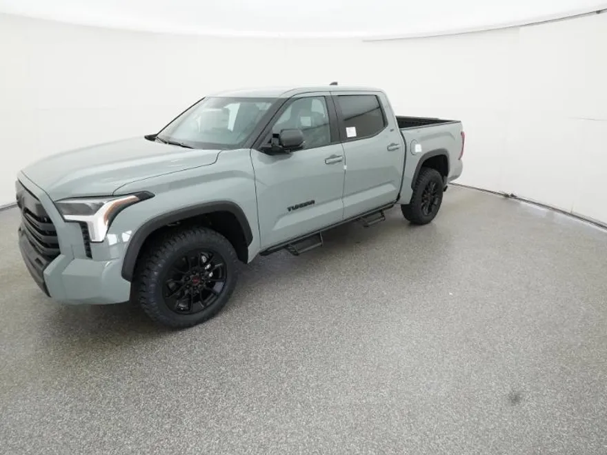 2026 Toyota Tundra SR5 CrewMax photo 1