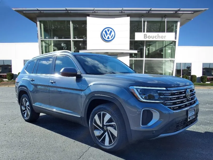 2025 Volkswagen Atlas SEL photo 1
