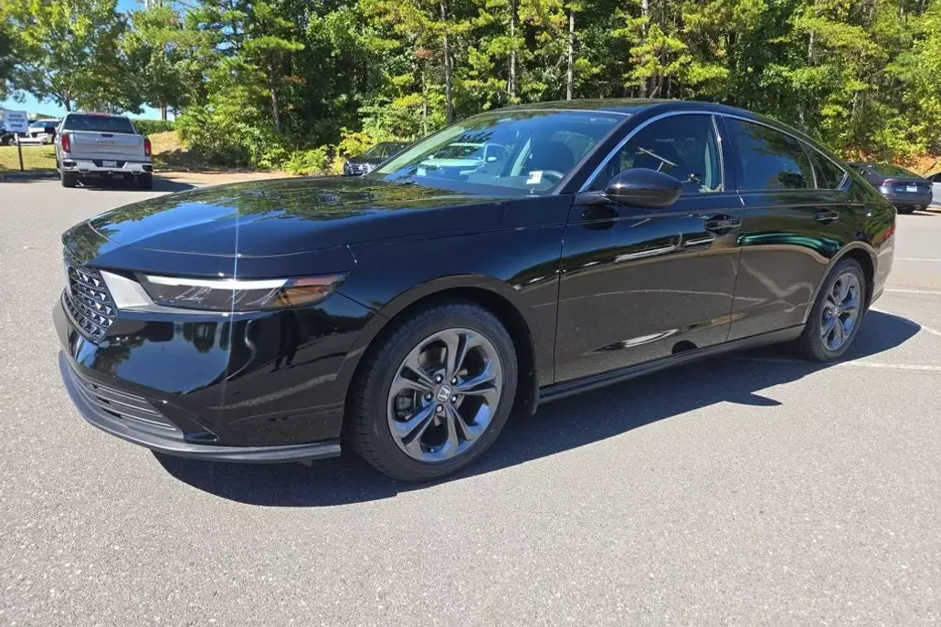 2024 Honda Accord EX photo 1
