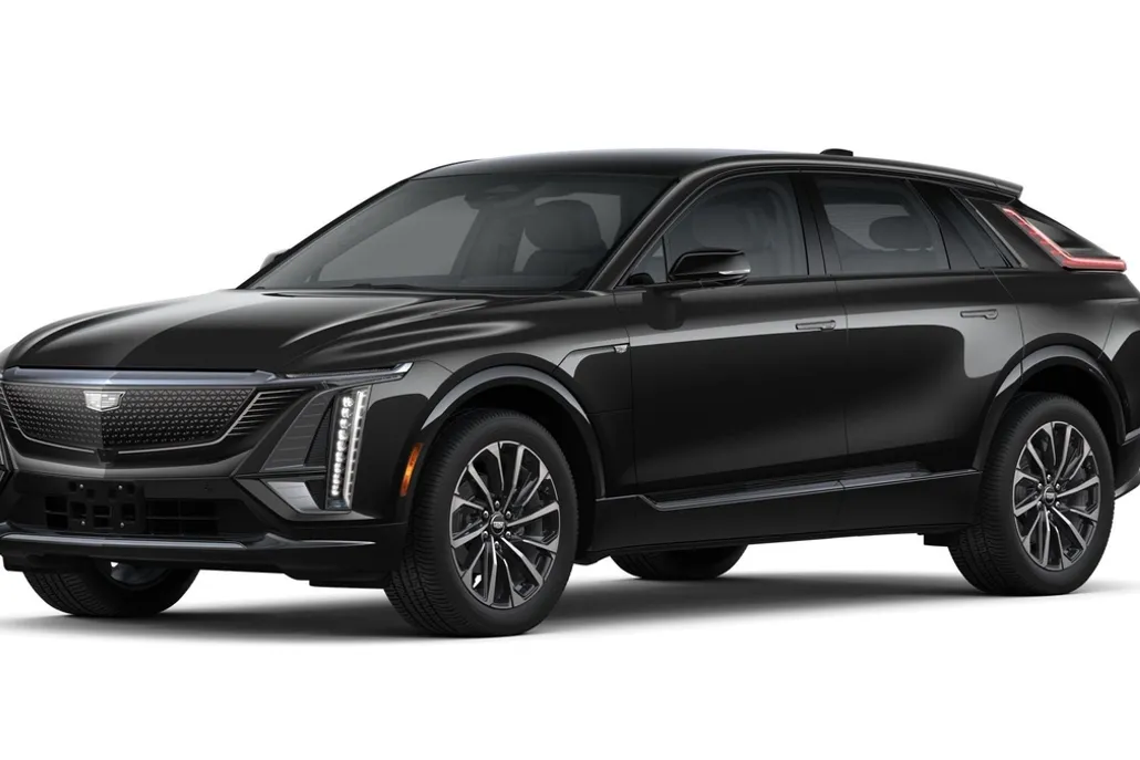 2025 Cadillac Lyriq Sport photo 1