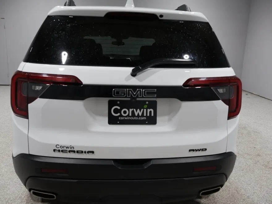2023 Gmc Acadia SLE photo 1