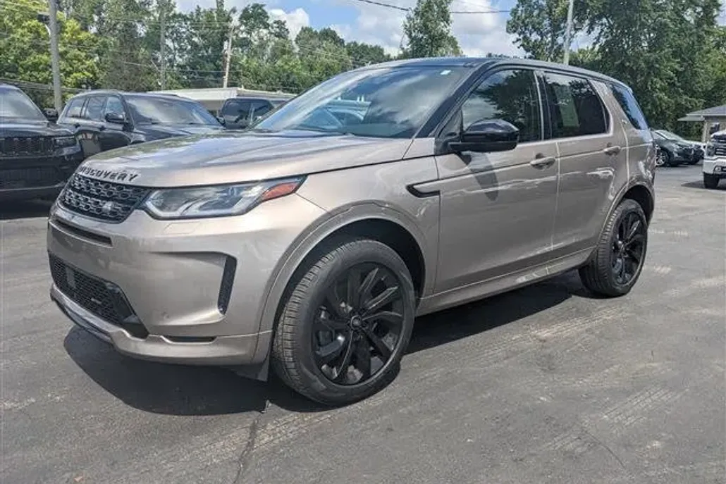 2022 Land Rover Discovery Sport S R-Dynamic photo 1