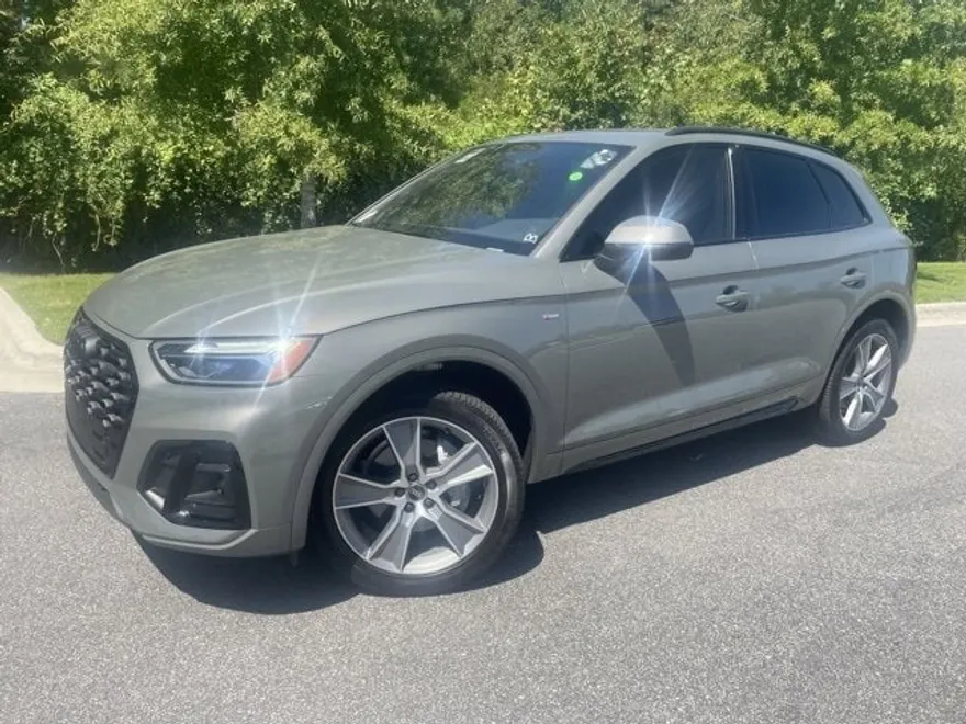 2025 Audi Q5 45 S line Premium photo 1