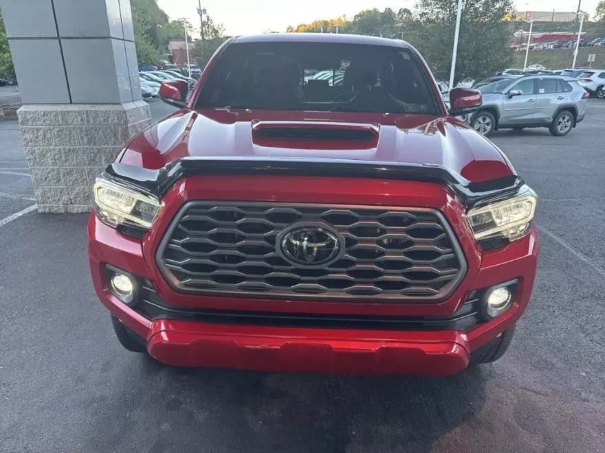 2022 Toyota Tacoma TRD Sport V6 photo 1