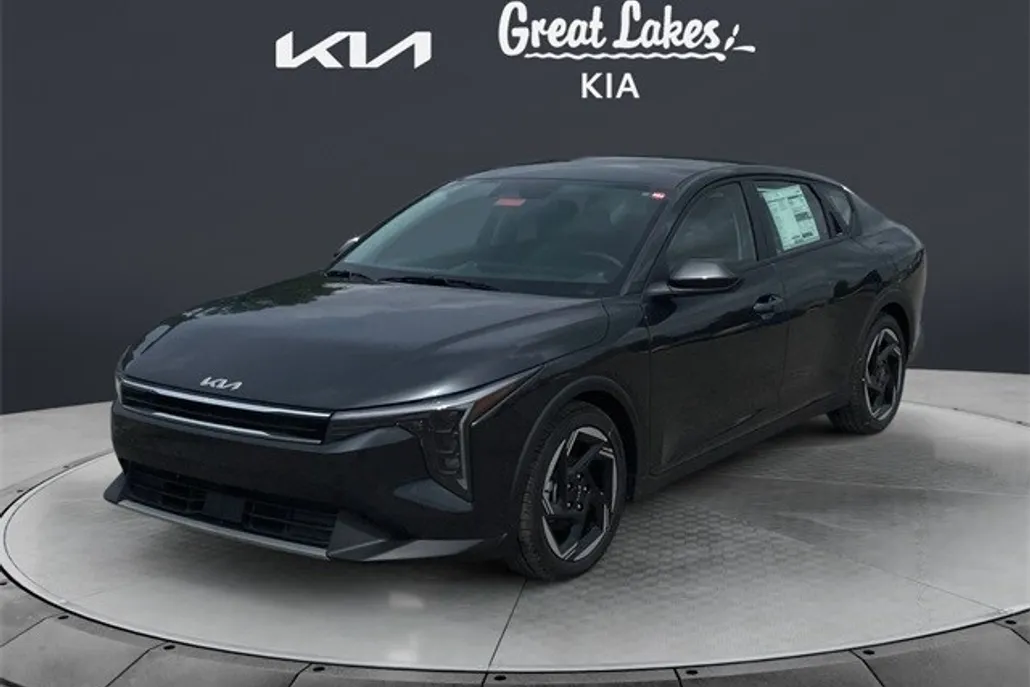 2025 Kia K4 EX photo 1