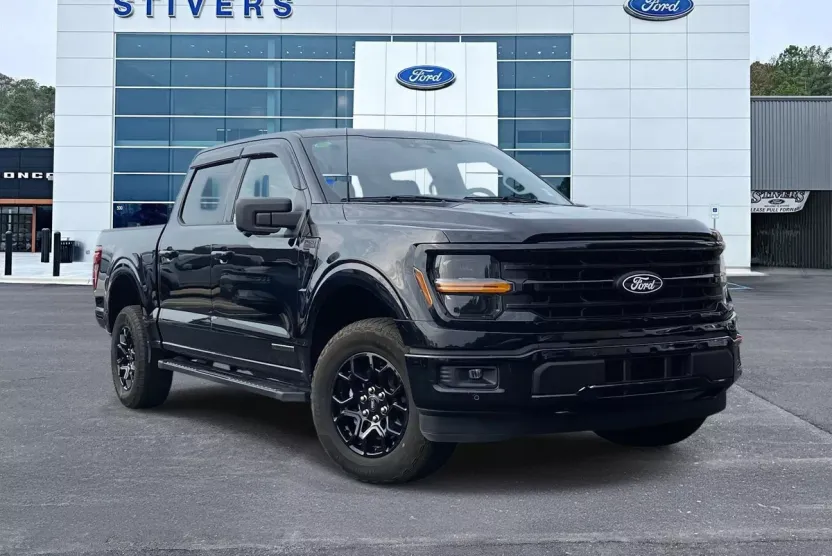 2024 Ford F-150 XLT photo 1