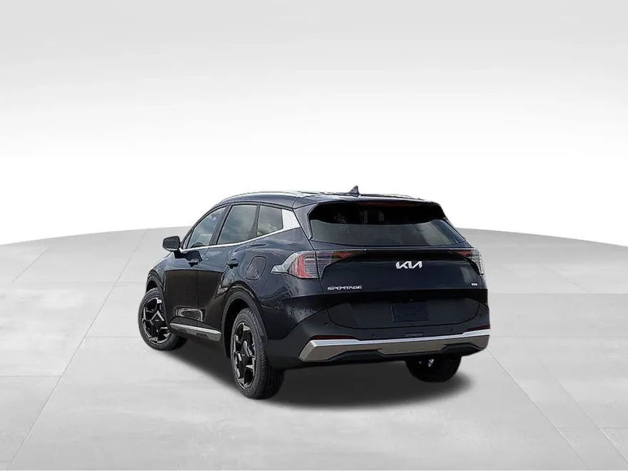 2026 Kia Sportage EX photo 1