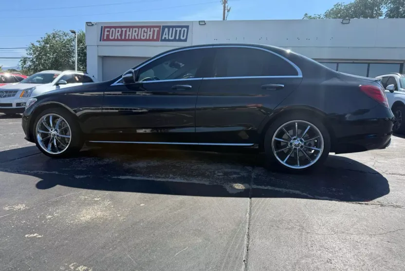 2015 Mercedes Benz C 300 Sedan photo 1