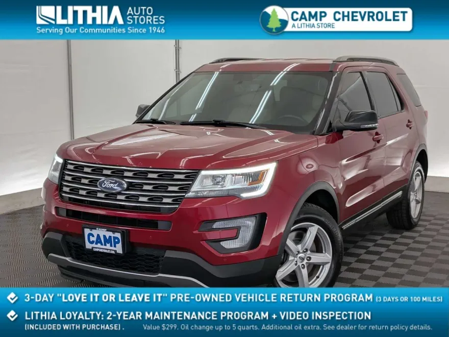 2017 Ford Explorer XLT photo 1