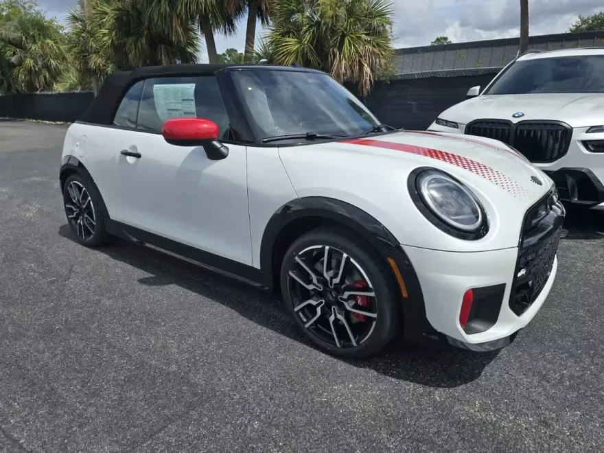 2026 Mini Cooper Convertible Iconic photo 1