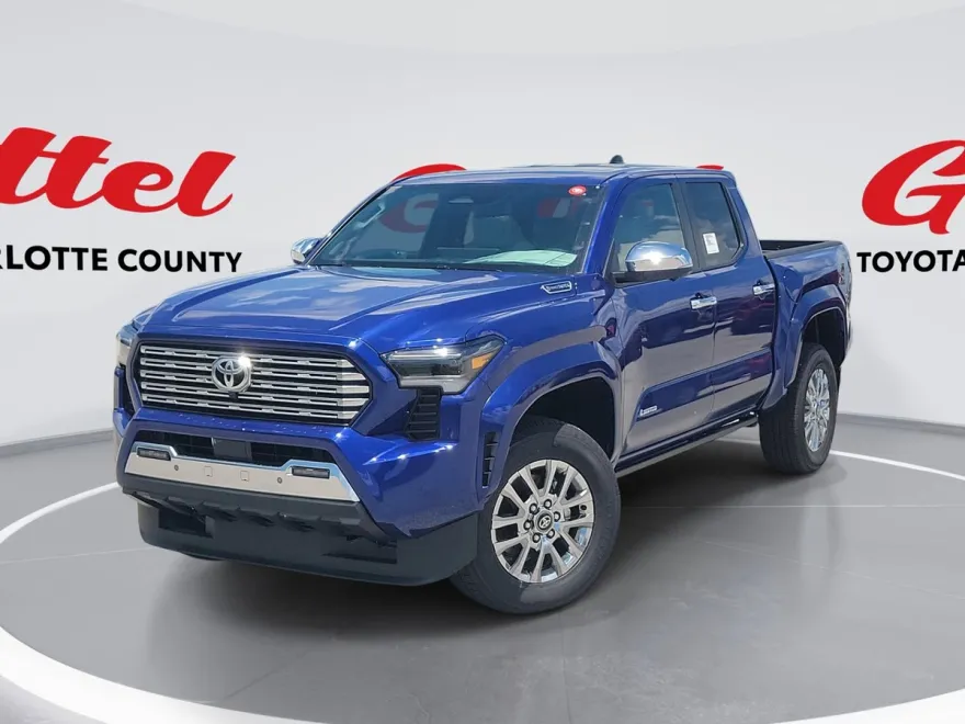 2025 Toyota Tacoma Limited Double Cab photo 1