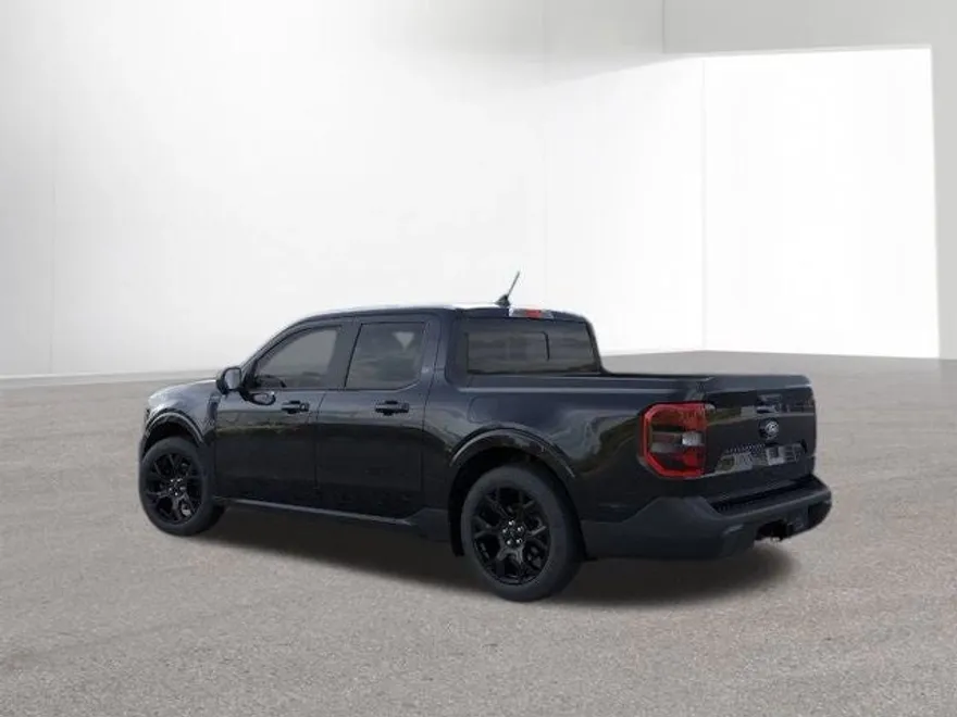 2025 Ford Maverick Lariat photo 1