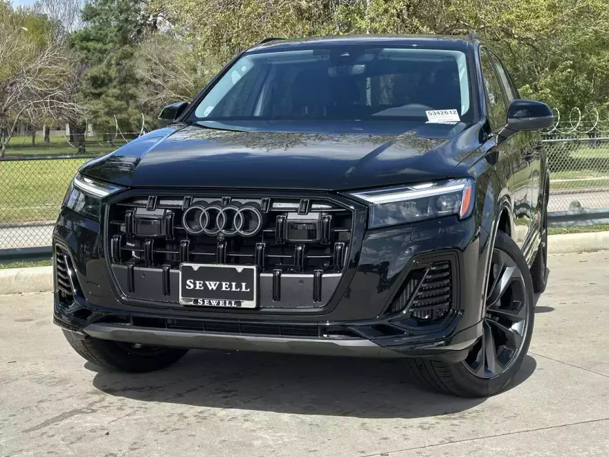 2025 Audi Q7 55 Premium photo 1