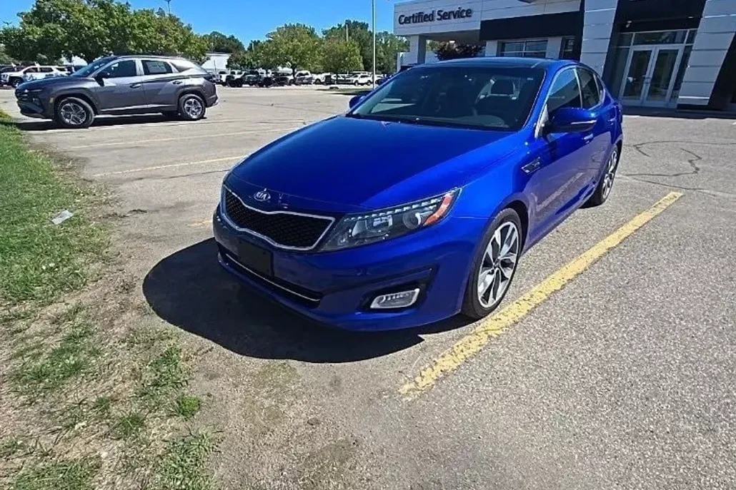 2015 Kia Optima SX Turbo photo 1