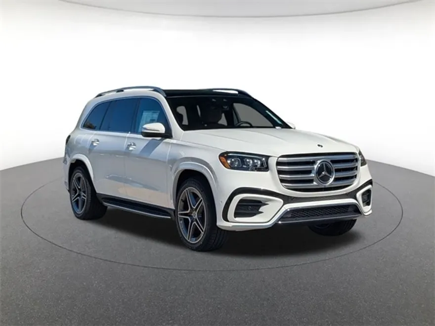 2026 Mercedes Benz GLS 450 4MATIC photo 1