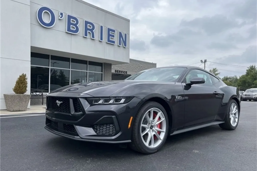2024 Ford Mustang GT Premium photo 1