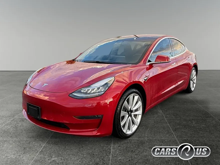 2018 Tesla Model 3 photo 1
