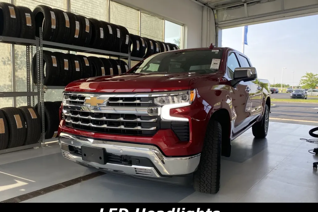 2024 Chevrolet Silverado 1500 LTZ photo 1