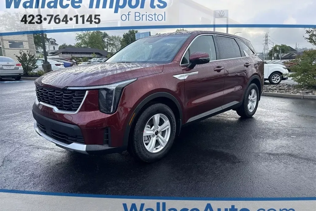 2025 Kia Sorento LX photo 1