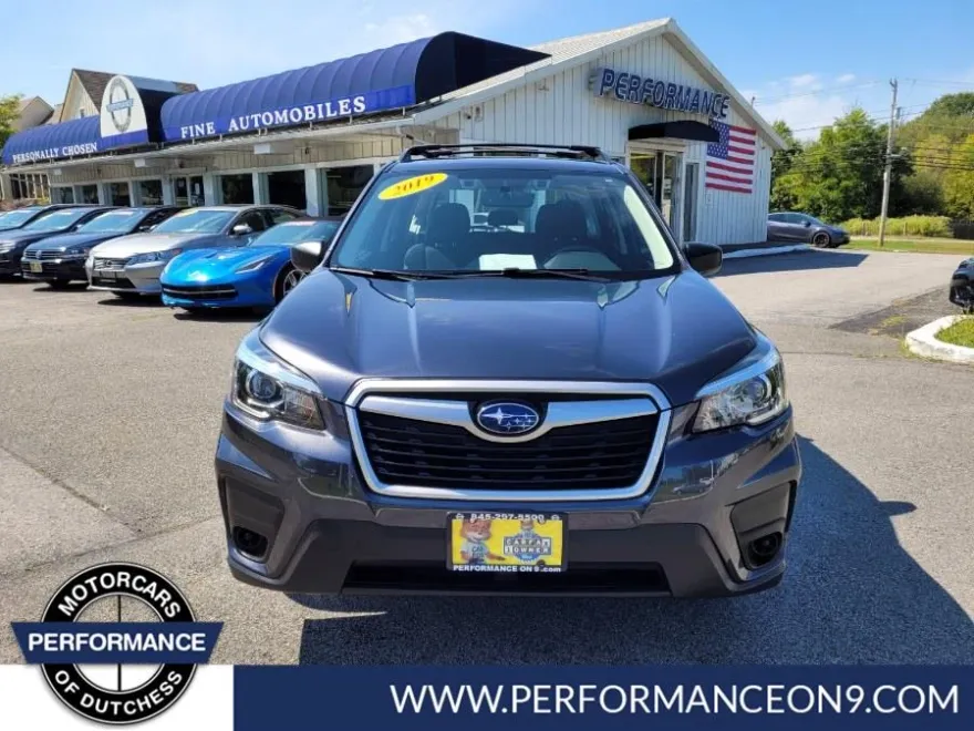2019 Subaru Forester 2.5i photo 1