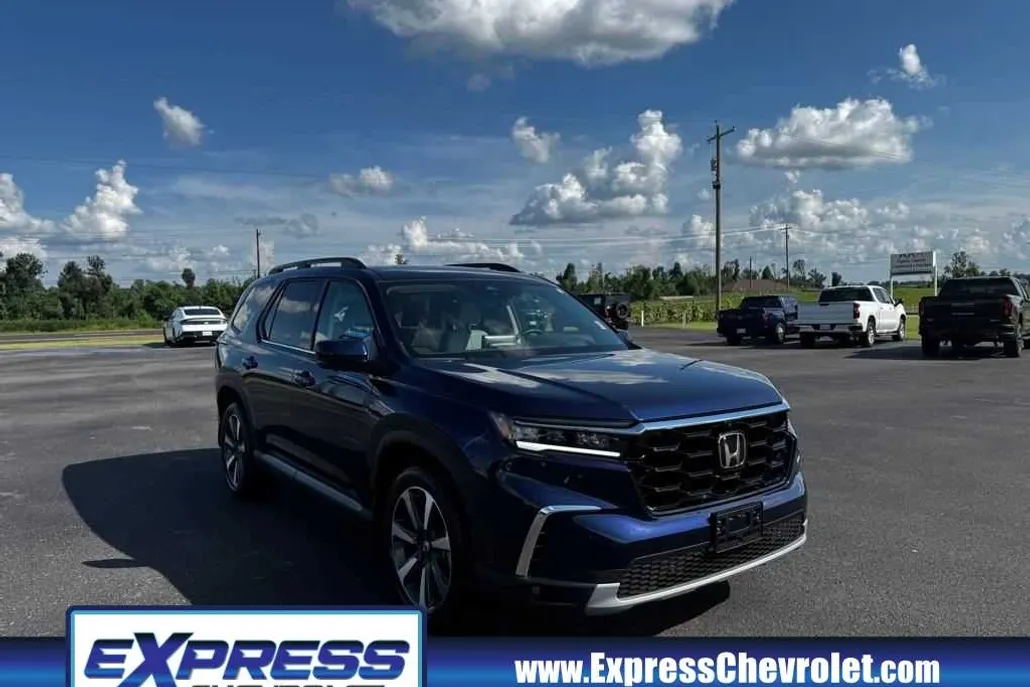 2023 Honda Pilot Elite photo 1
