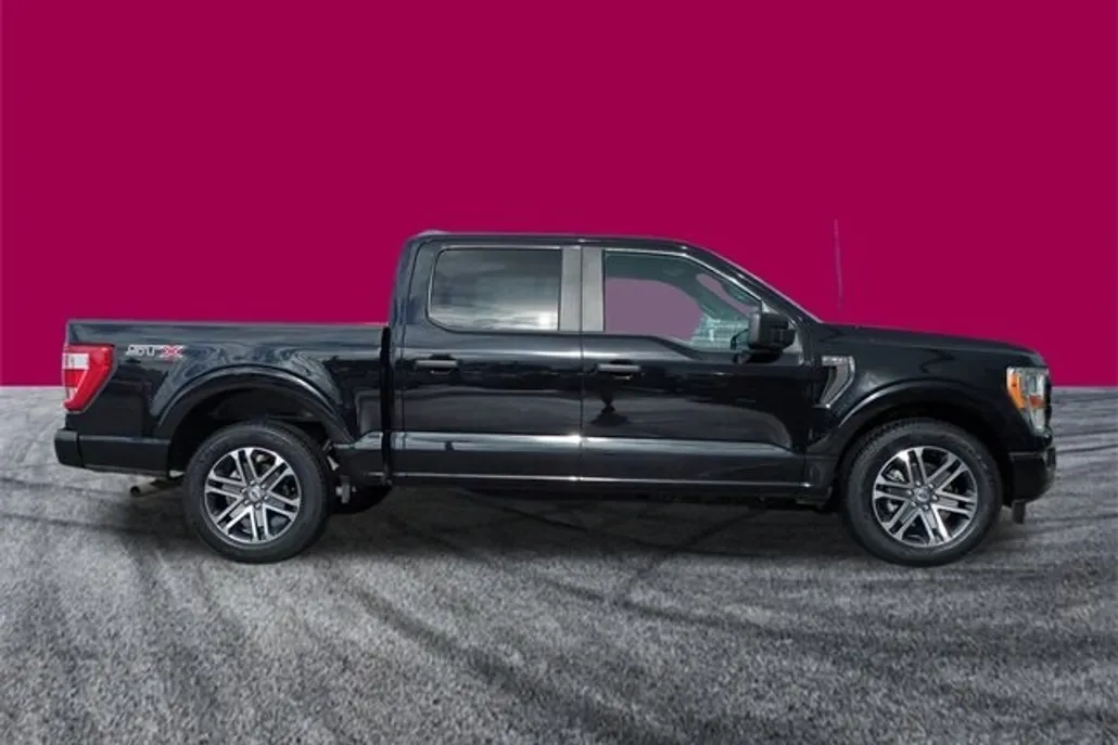 2021 Ford F-150 XL photo 1