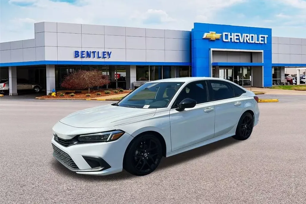 2022 Honda Civic Sport photo 1