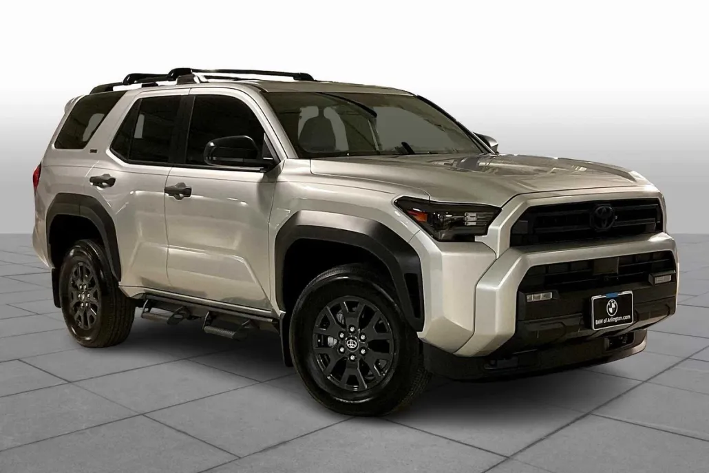 2025 Toyota 4Runner SR5 photo 1