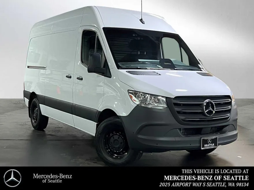 2025 Mercedes Benz Sprinter 2500 Standard Roof photo 1