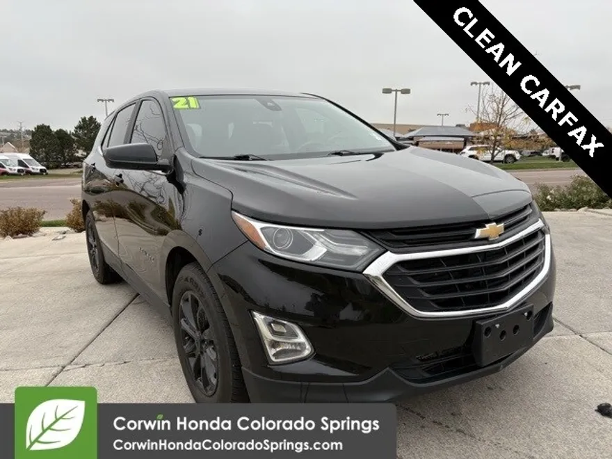 2021 Chevrolet Equinox LT photo 1
