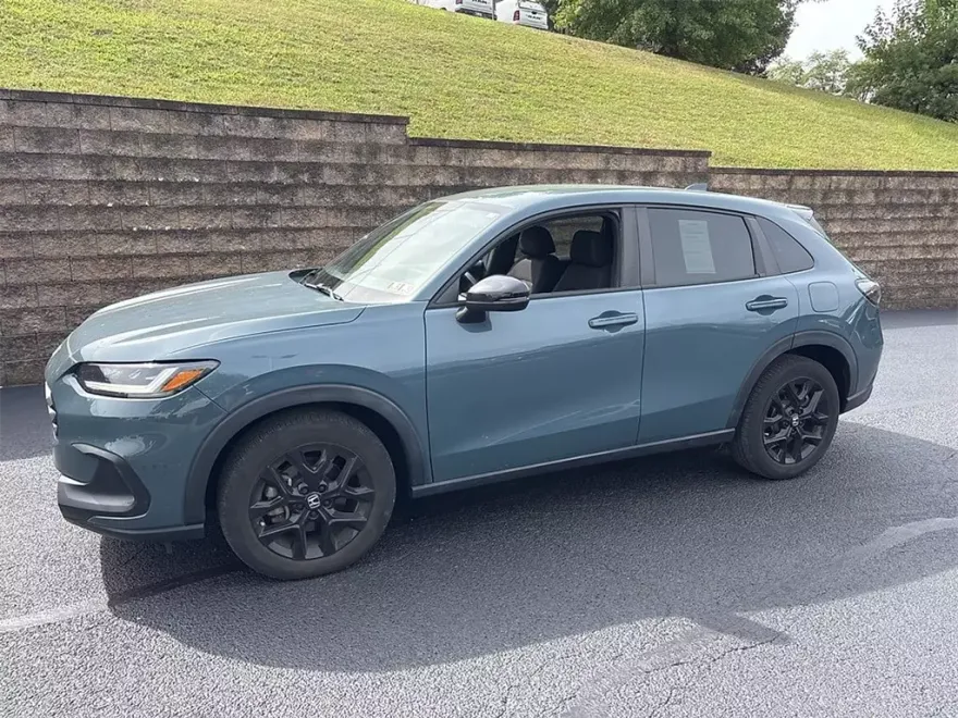 2023 Honda HR-V Sport photo 1