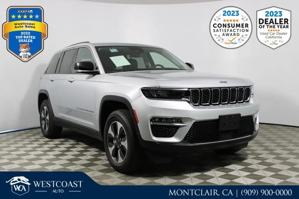2023 Jeep Cherokee 4xe photo 1