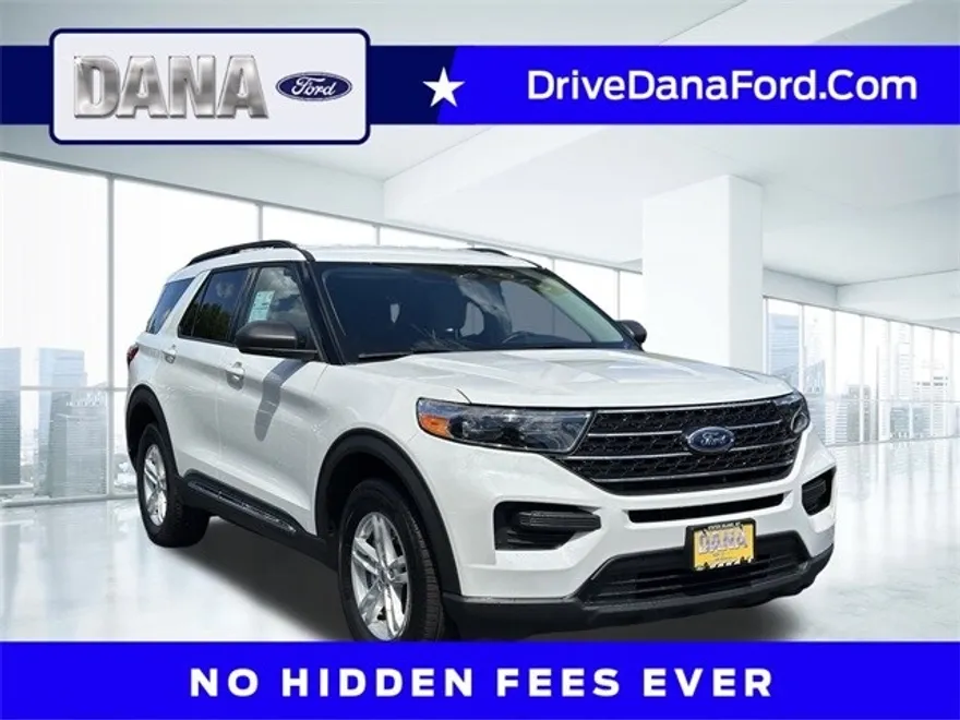 2024 Ford Explorer XLT photo 1