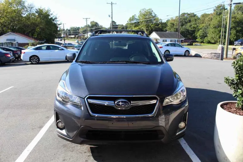 2016 Subaru Crosstrek 2.0i Premium photo 1