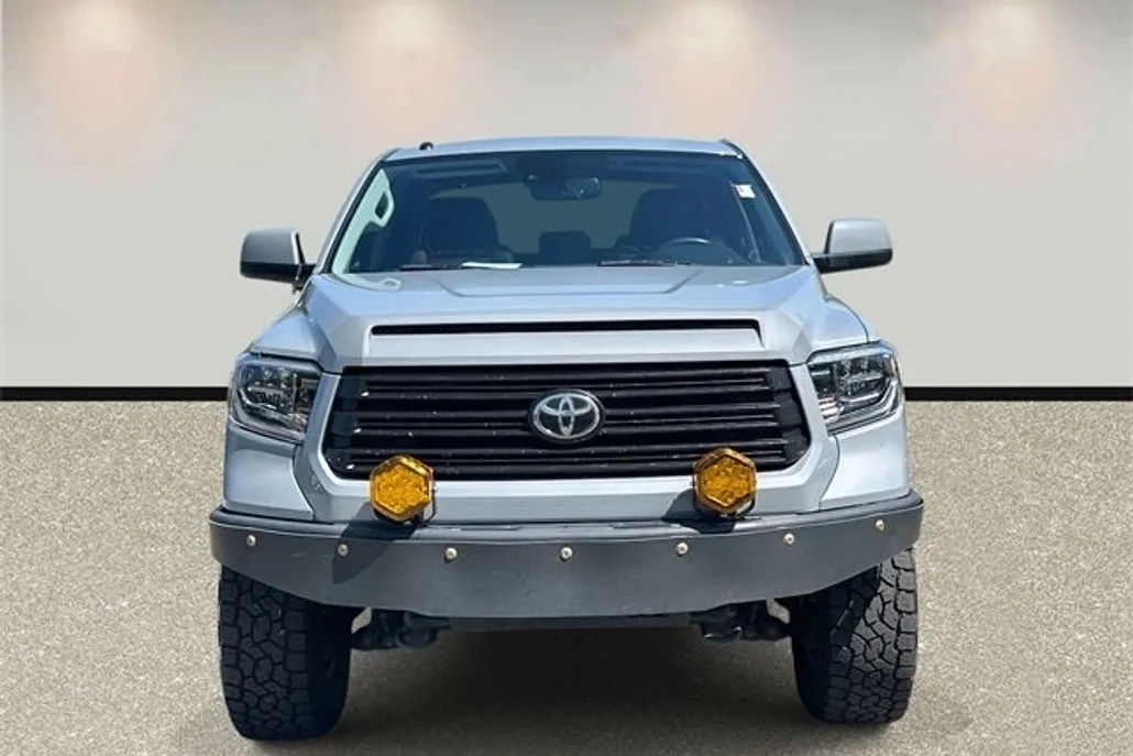 2018 Toyota Tundra Limited photo 1