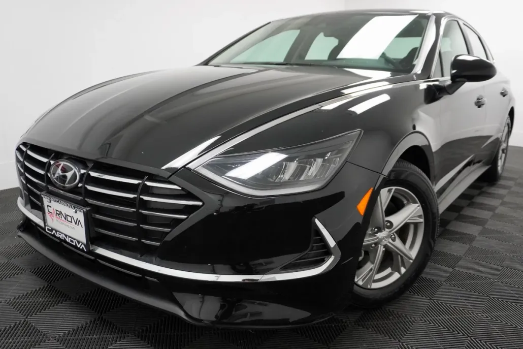 2021 Hyundai Sonata SE photo 1